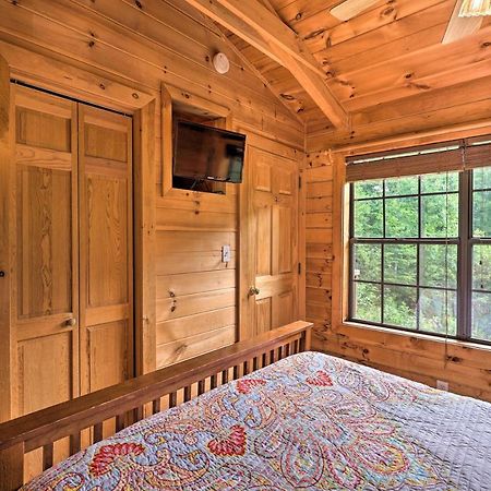 Quaint Log Cabin With Views Near West Jefferson Warrensville Экстерьер фото